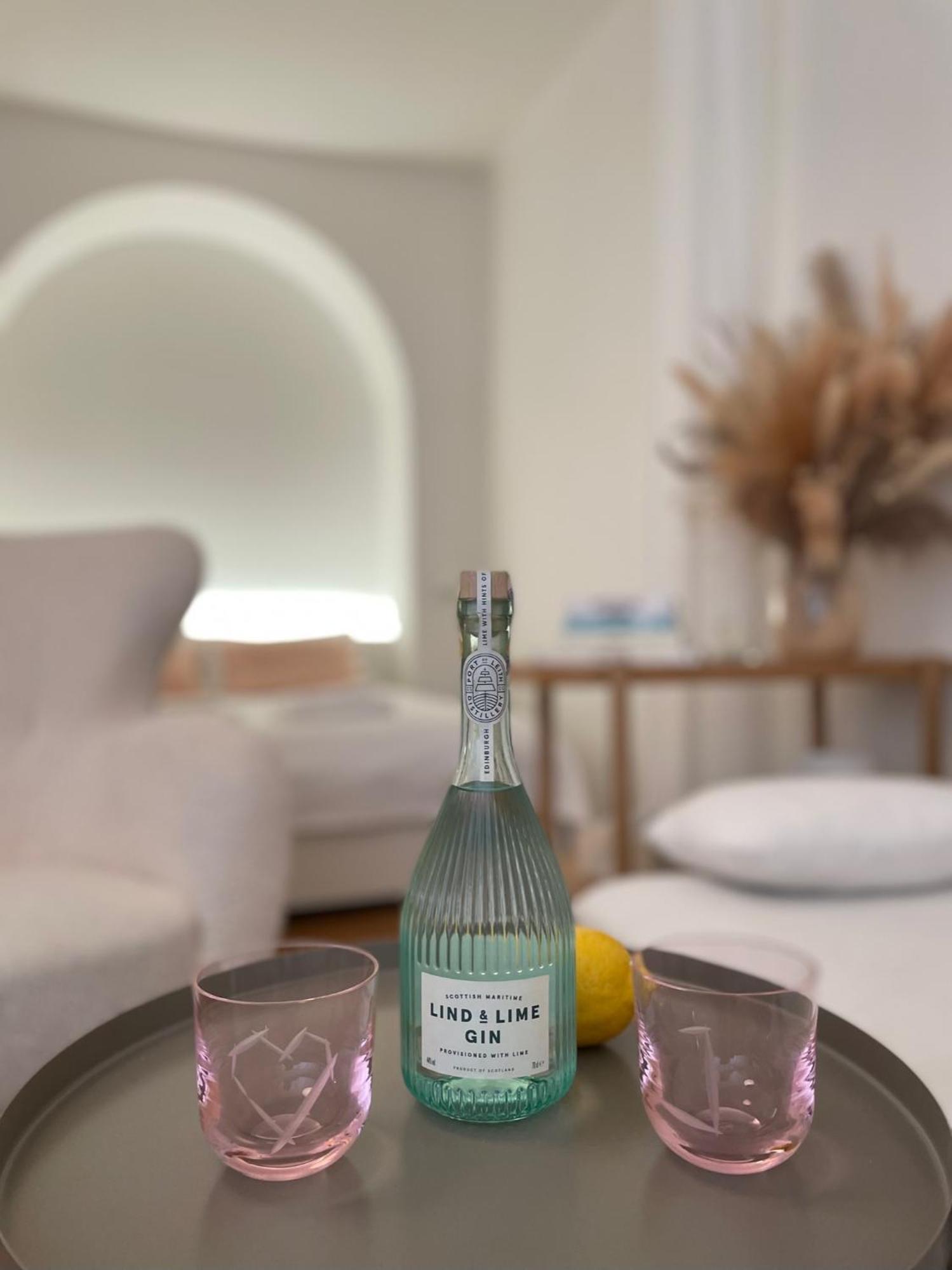 Urban Retreat I Modern Boho Apartments In Lovely Letna District - 10 Minutes From Old Town Prague Luaran gambar