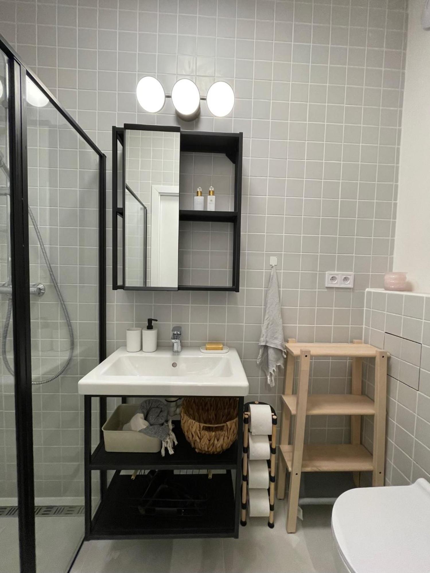 Urban Retreat I Modern Boho Apartments In Lovely Letna District - 10 Minutes From Old Town Prague Luaran gambar