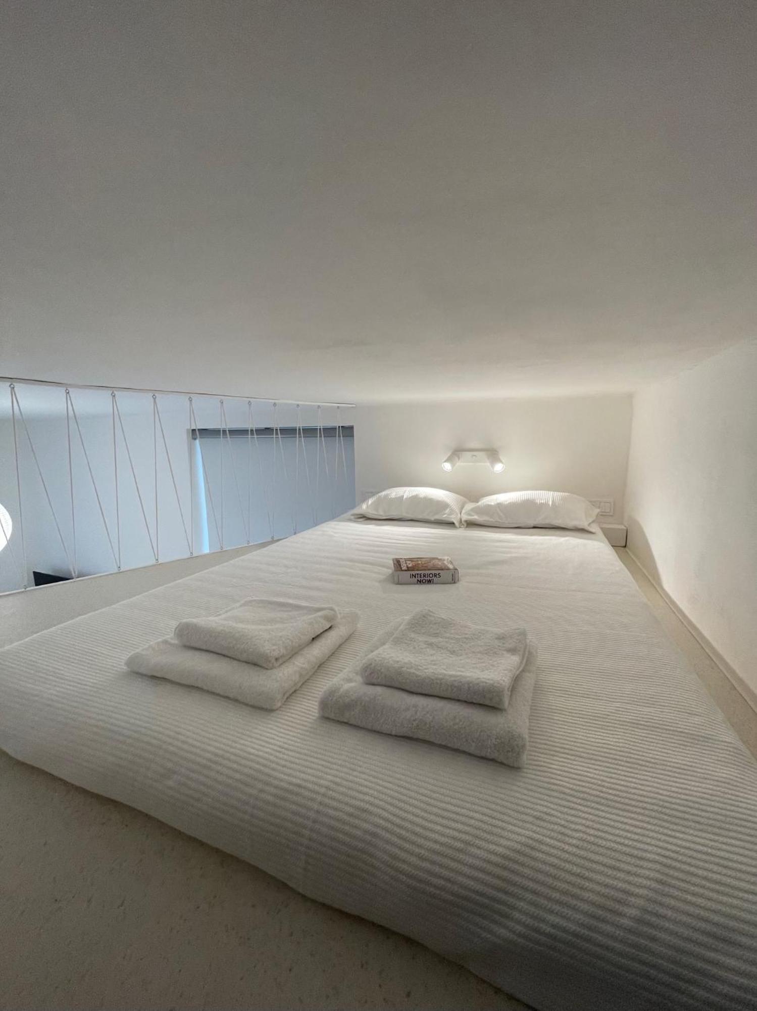 Urban Retreat I Modern Boho Apartments In Lovely Letna District - 10 Minutes From Old Town Prague Luaran gambar